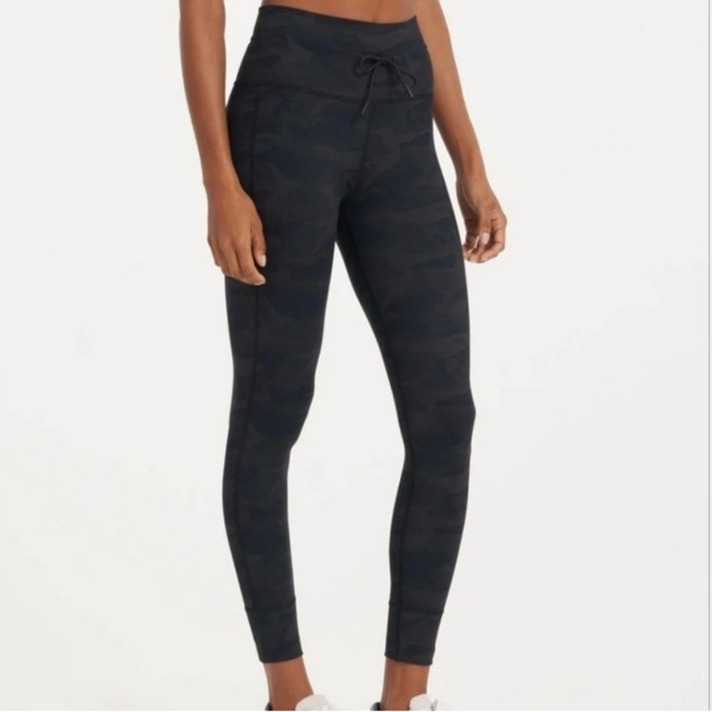 Vuori Daily Form Legging Dark Camouflage